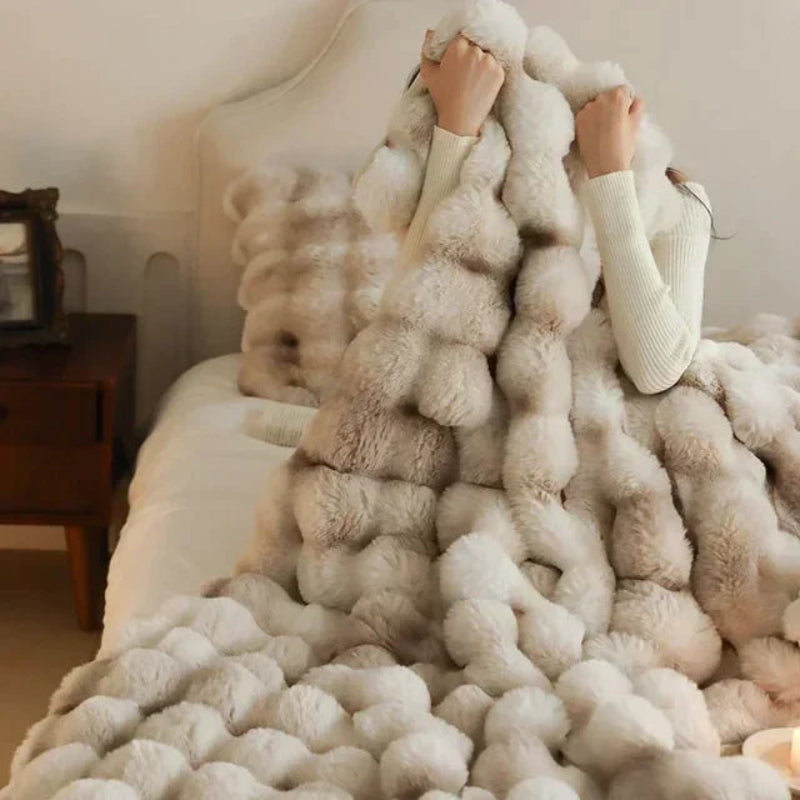 CozyNest | Fluffig Filt, Mjuk Flocktextur, & Andningsbar, Idealisk för Hem & Vinternättera | Idealisk för vintern