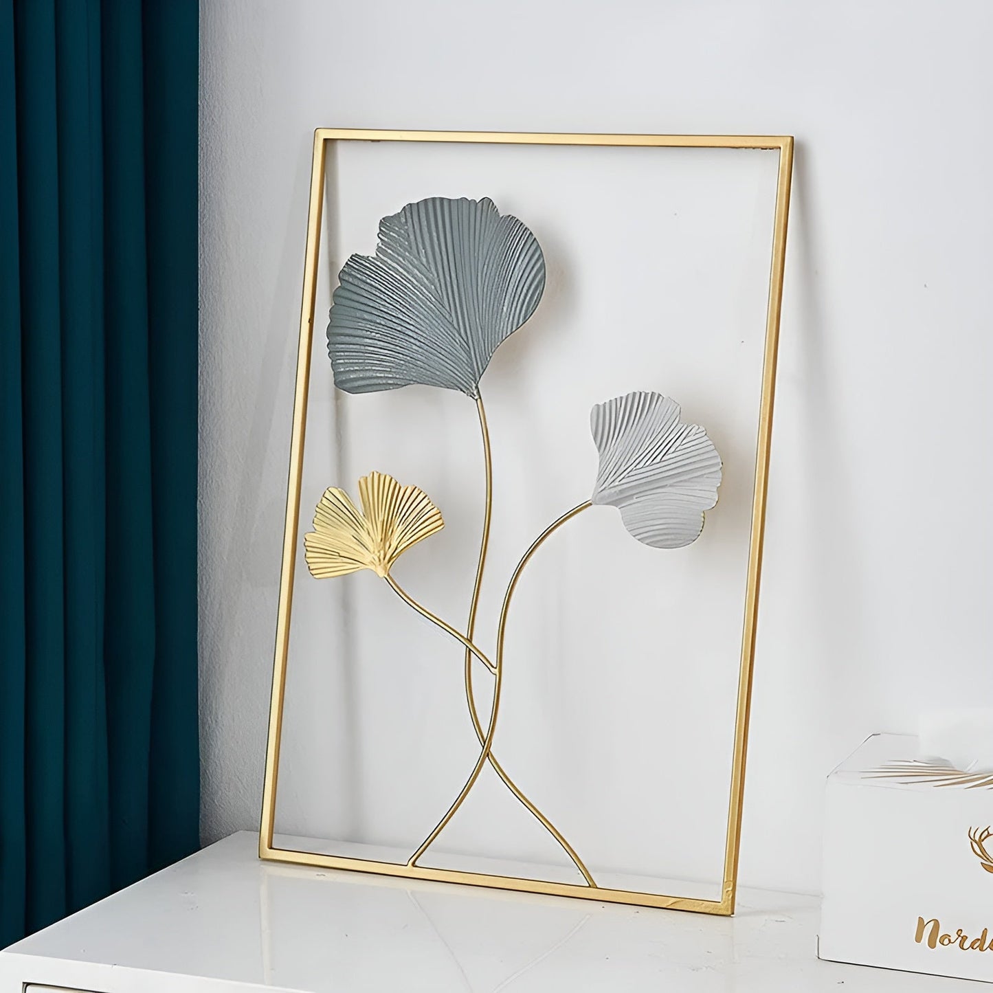 NordicLeaf | Väggkonst, Metallblad-Inspirerad Design, Perfekt För Naturnära Hem